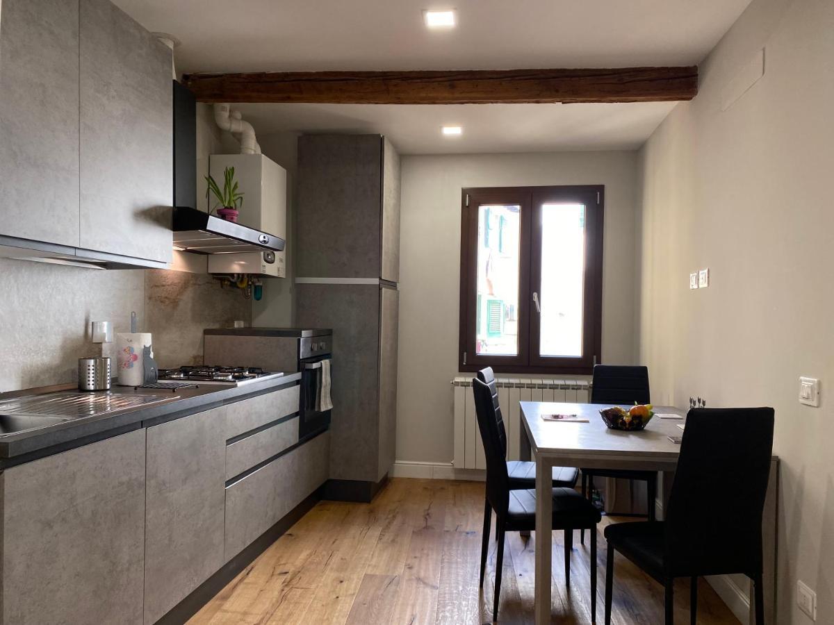 Ferienwohnung Lovely Flat Between Mercato Centrale And Duomo Florenz Exterior foto